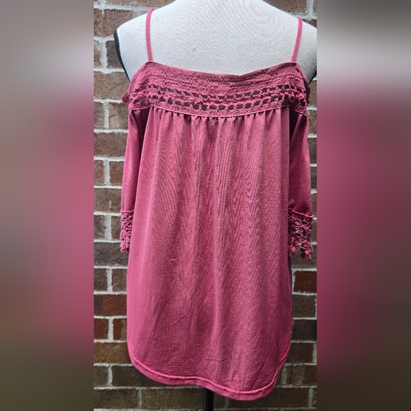 Rue21 Pink Crochet Embellished Blouse Relaxed Fit - Picture 4 of 7